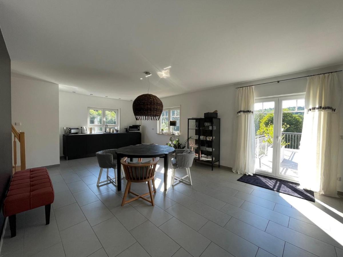 Stilvolle Wohnung Fuer 2-3 Personen - Mit Riesiger Dachterrasse Haigerloch Exterior foto